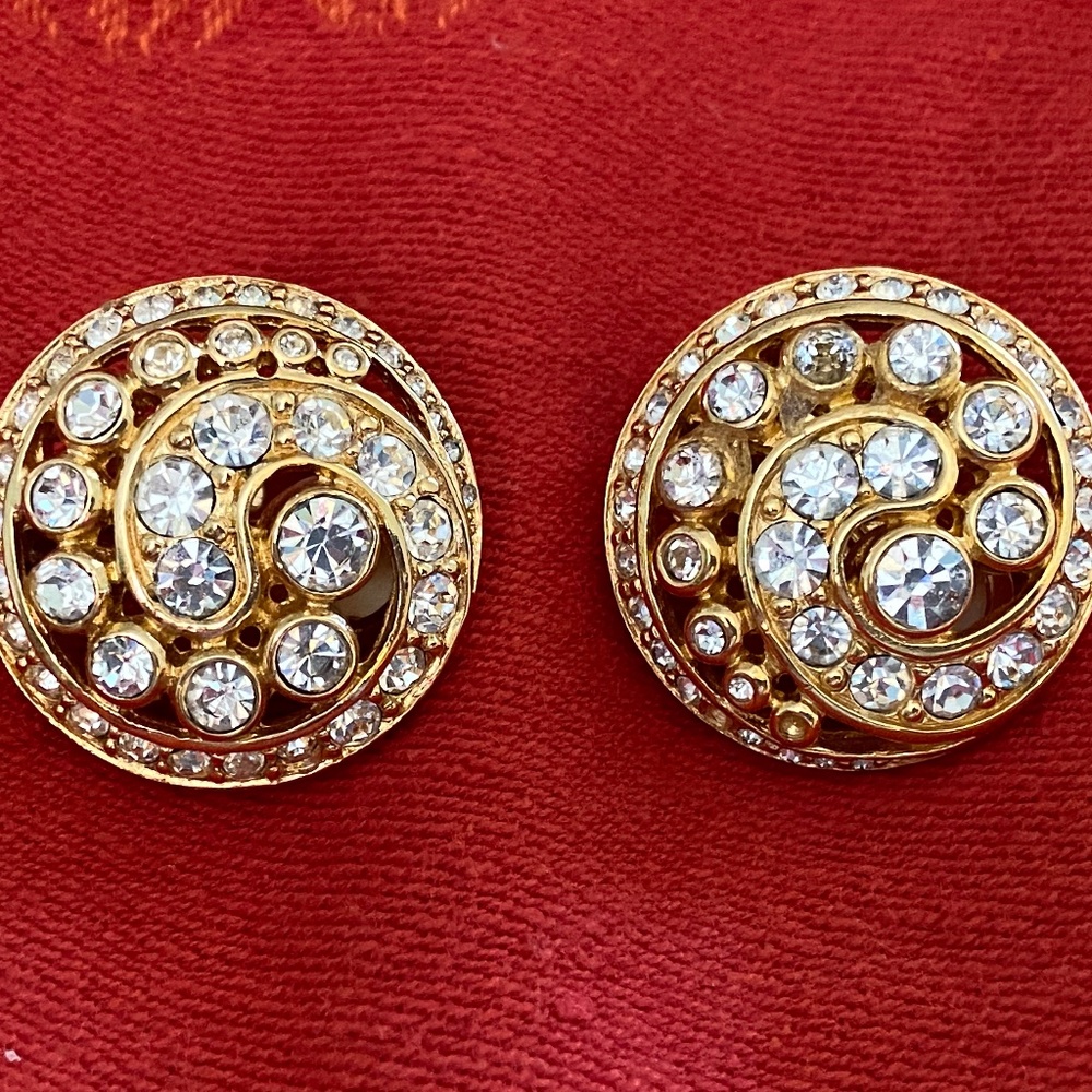 Christian Dior OVER 1” Stunning And  Sparkling Vintage Gold  Earrings